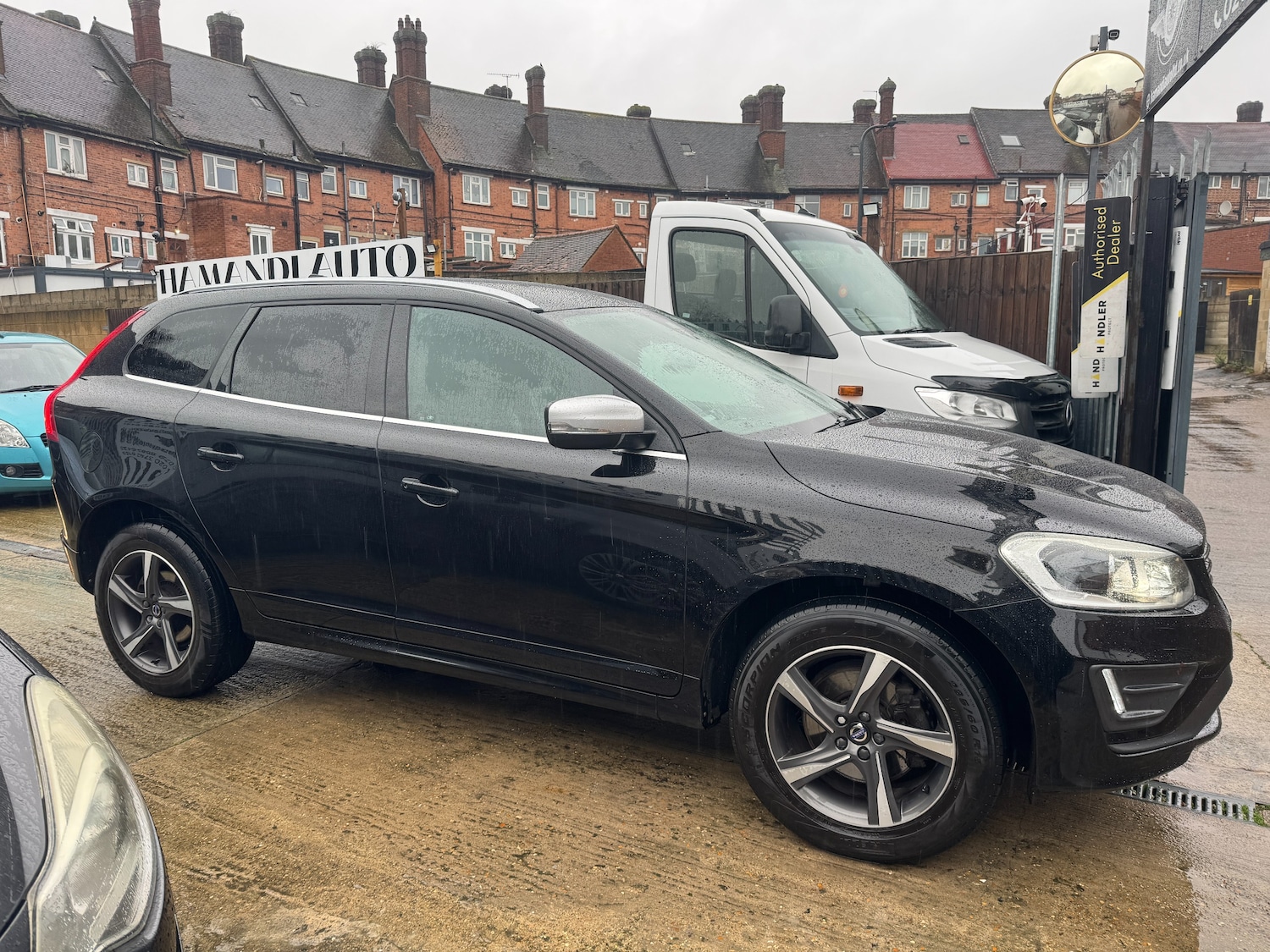 Used Volvo XC60 2015 for sale - 76586767: Photo 6