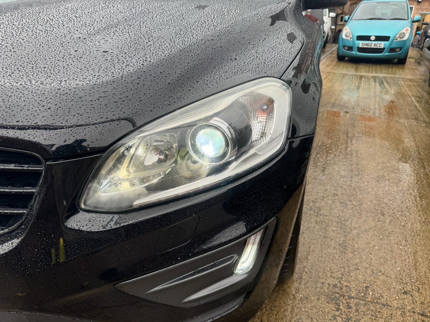 Used Volvo XC60 2015 for sale - 76586767: Photo 60