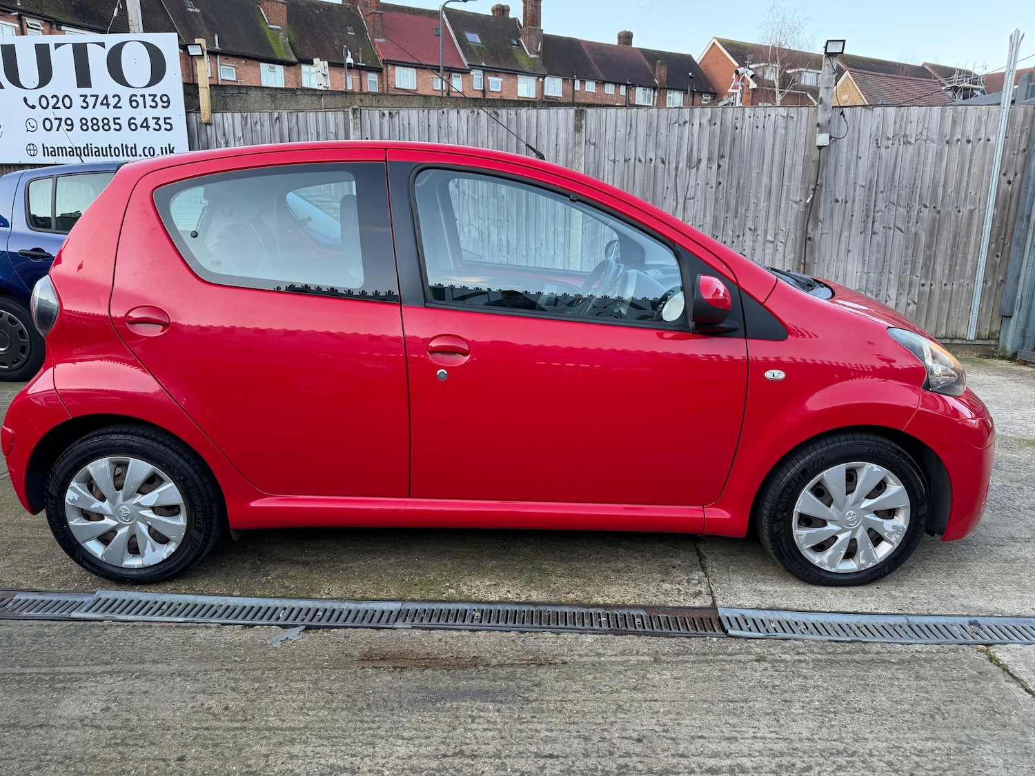 Used Toyota AYGO for sale - 77872240: Photo 9