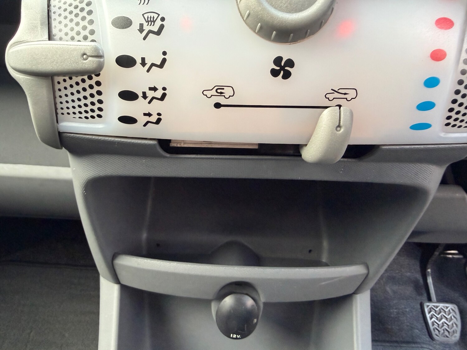 Used Toyota AYGO for sale - 77872276: Photo 15