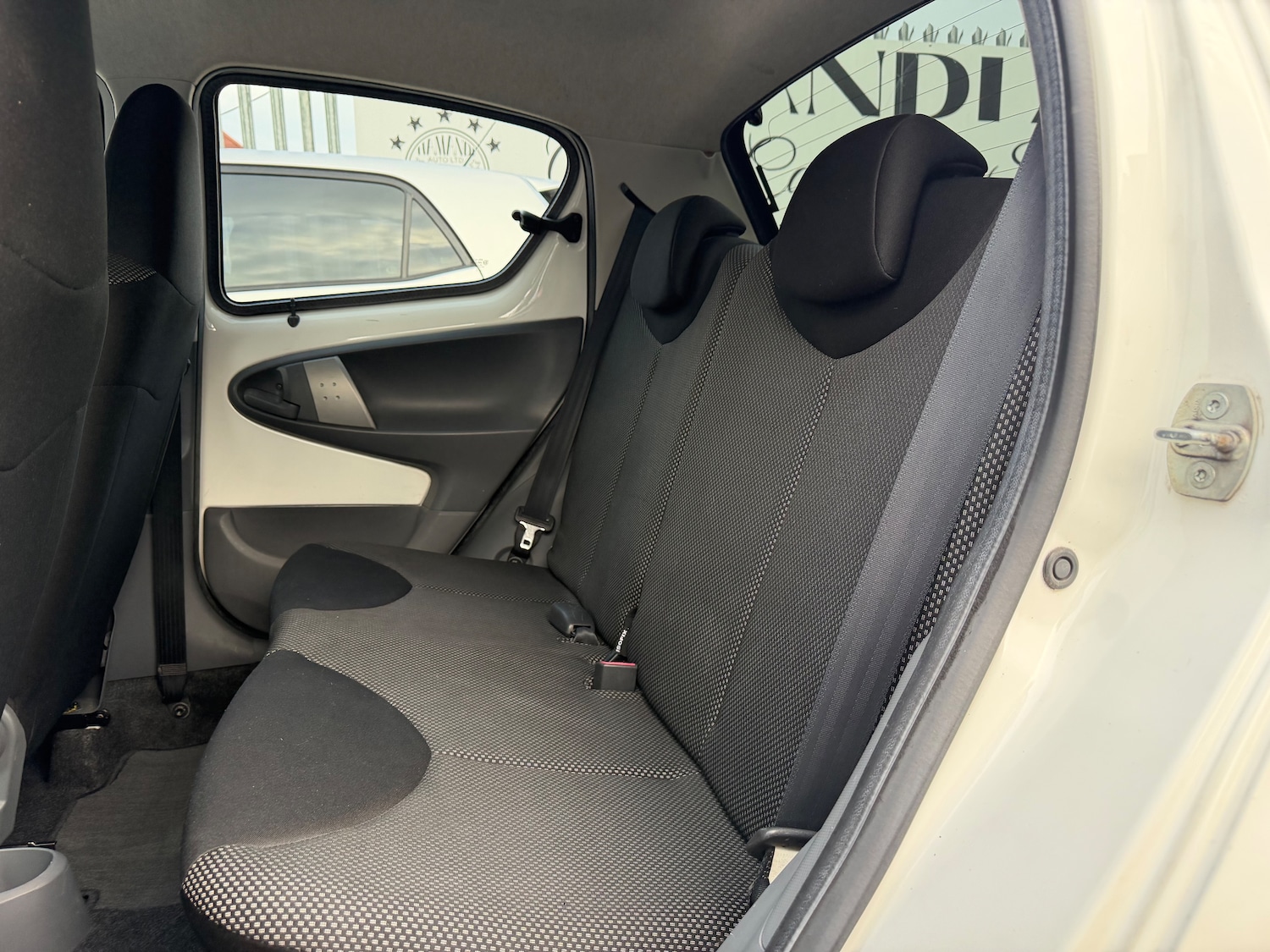 Used Toyota AYGO for sale - 77872276: Photo 3