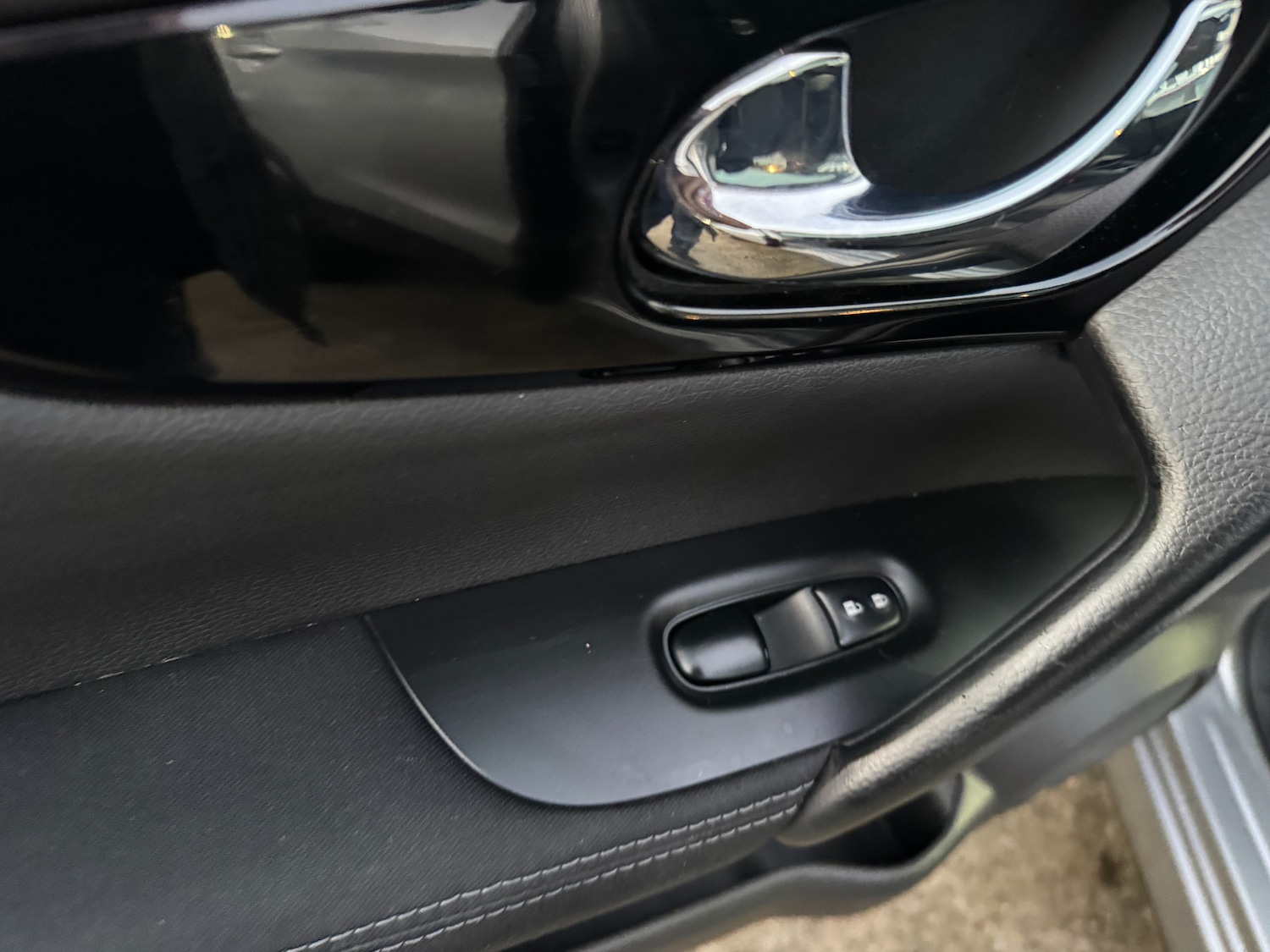 Used Nissan Qashqai 2015 for sale - 77795206: Photo 17