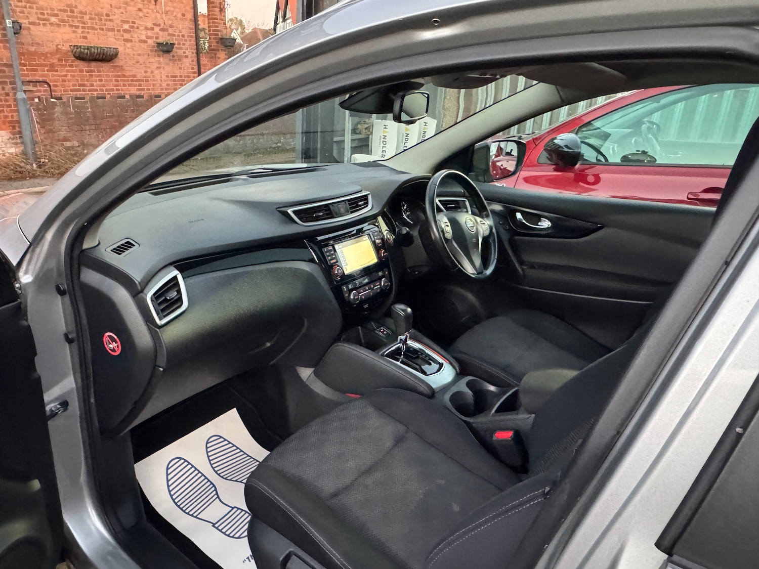 Used Nissan Qashqai 2015 for sale - 77795206: Photo 20