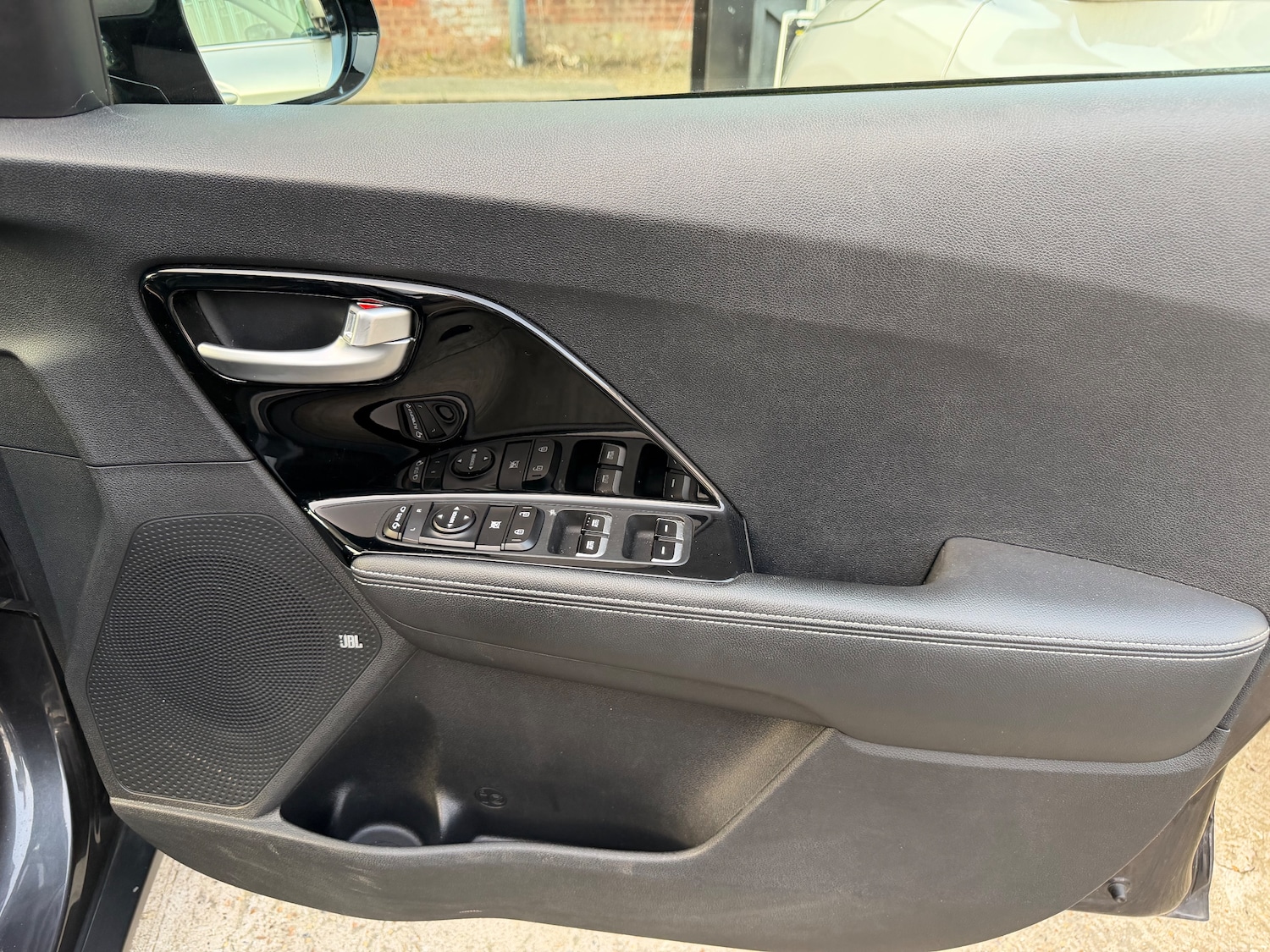 Used Kia Niro 2018 for sale - 77771435: Photo 23