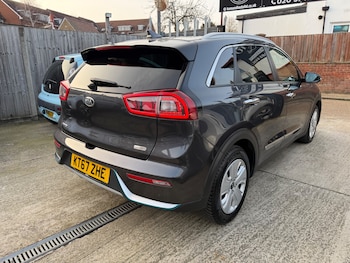 Used Kia Niro 2018 for sale - 77771435: Photo