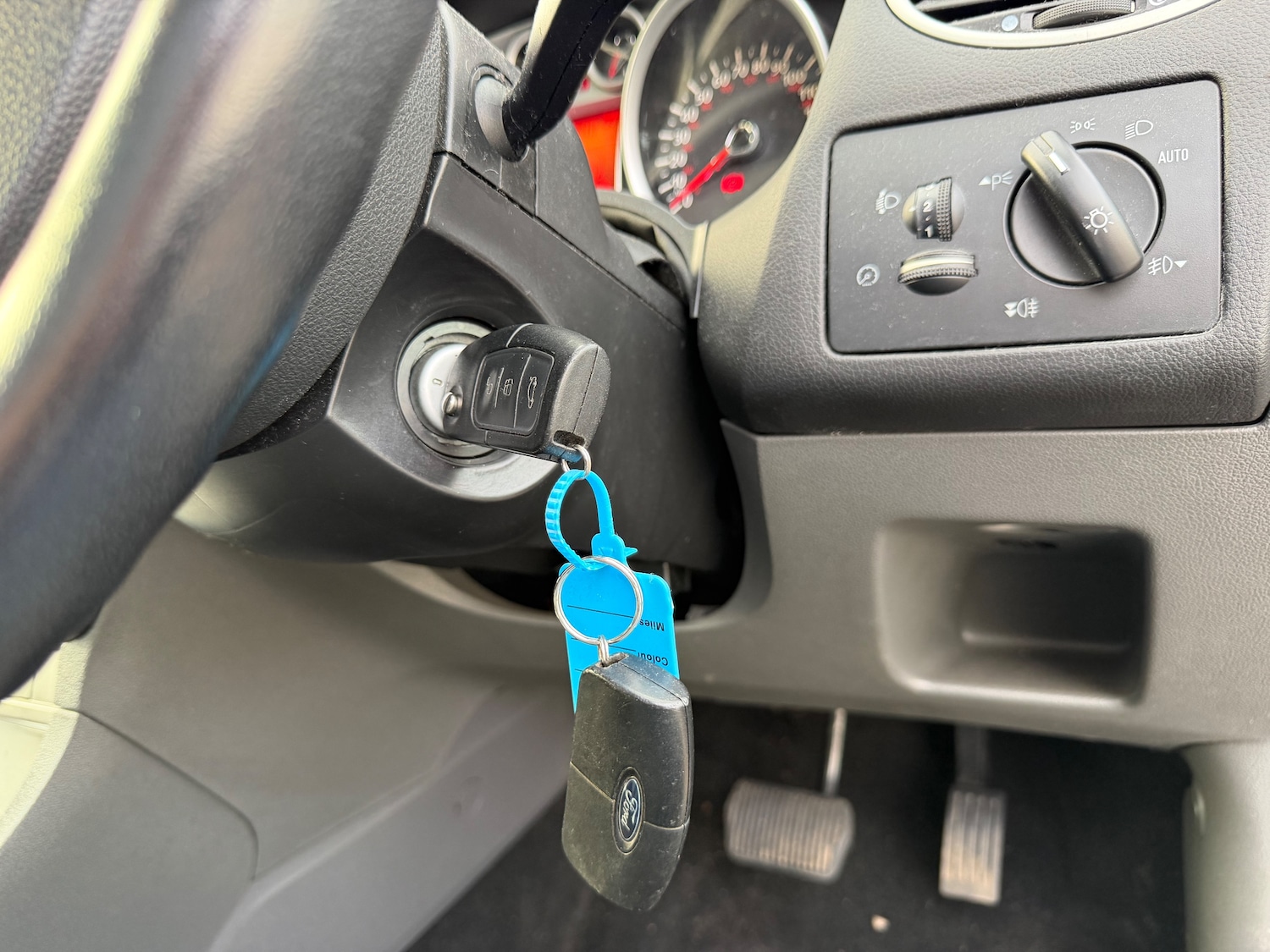 Used Ford Focus 2011 for sale - 77976103: Photo 19