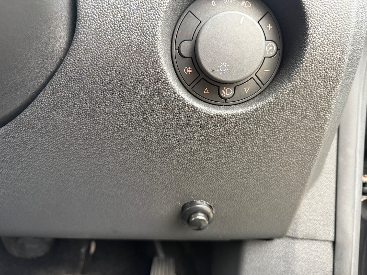 Used Vauxhall Corsa 2008 for sale - 77023530: Photo 19