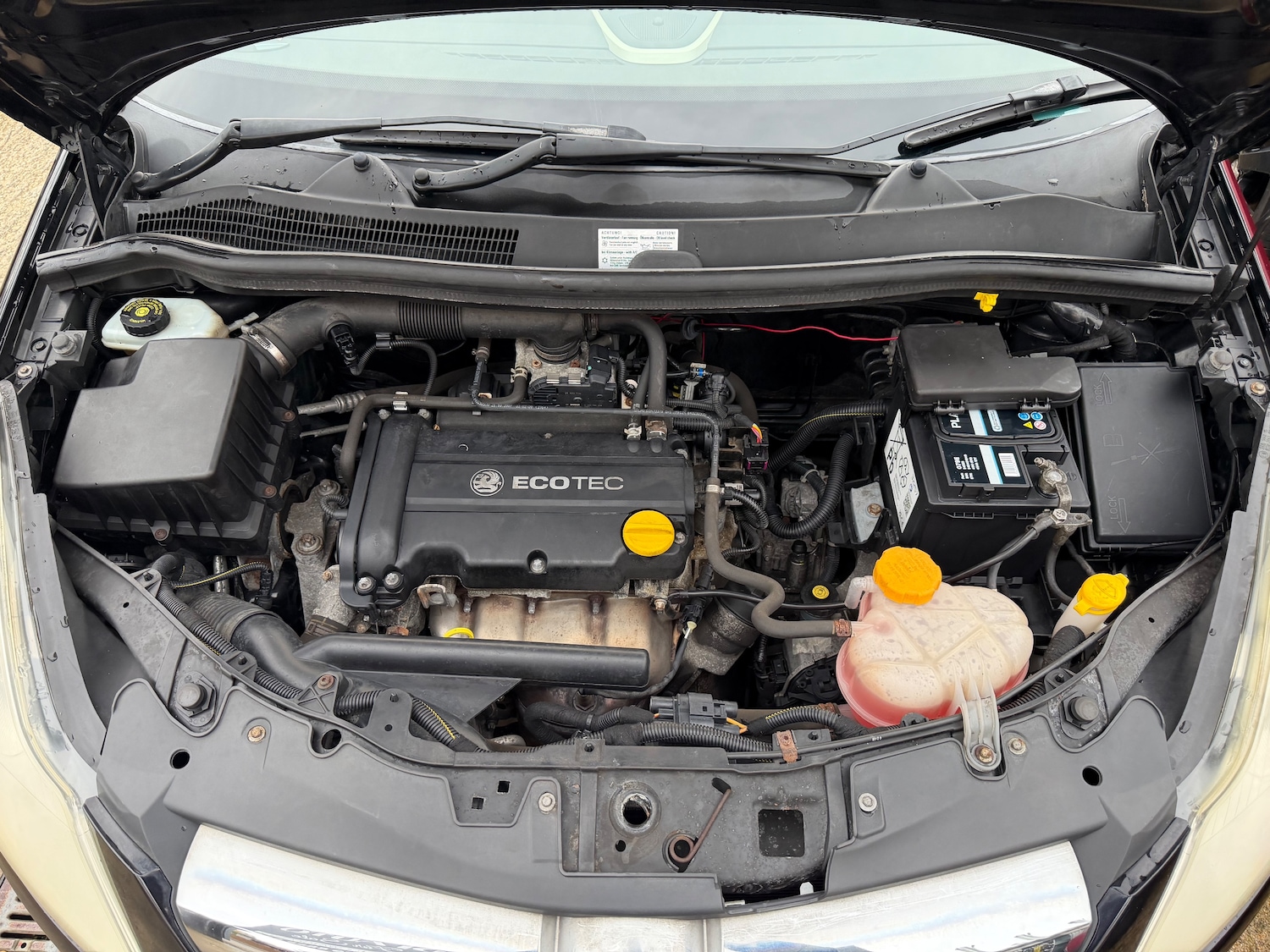 Used Vauxhall Corsa 2008 for sale - 77023530: Photo 23