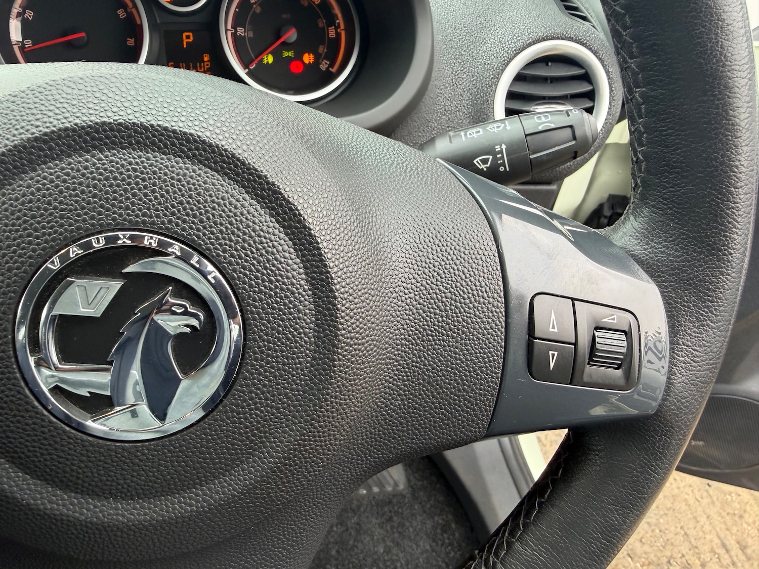 Used Vauxhall Corsa 2012 for sale - 77546121: Photo 15