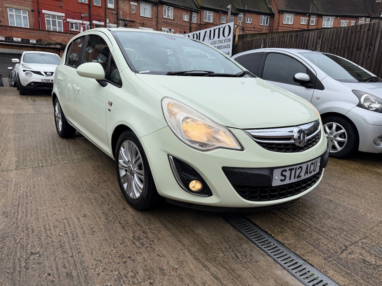 Used Vauxhall Corsa 2012 for sale - 77546121: Photo 5