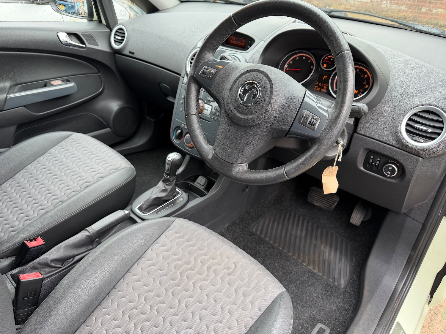 Used Vauxhall Corsa 2012 for sale - 77546121: Photo 7