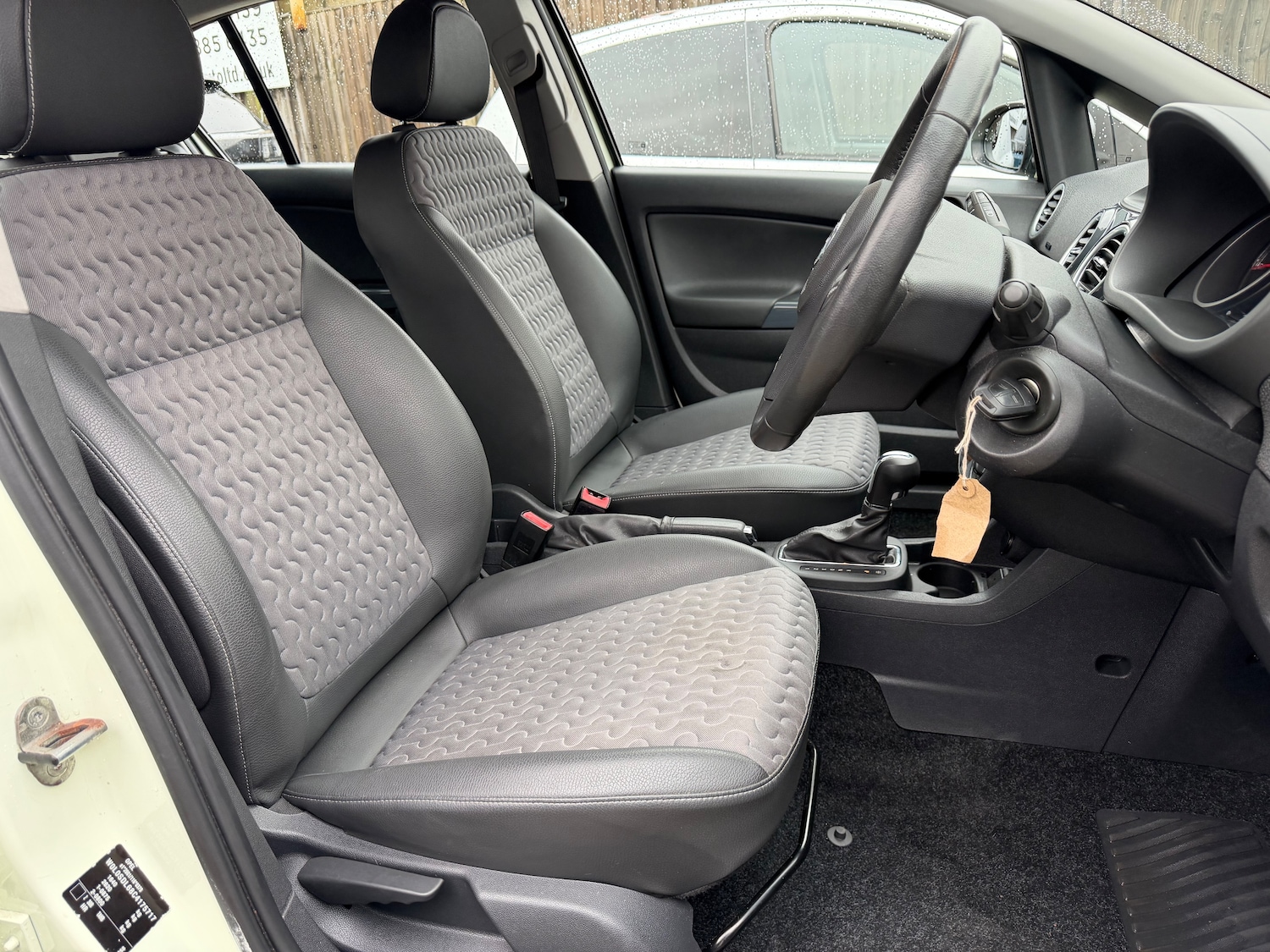 Used Vauxhall Corsa 2012 for sale - 77546121: Photo 8