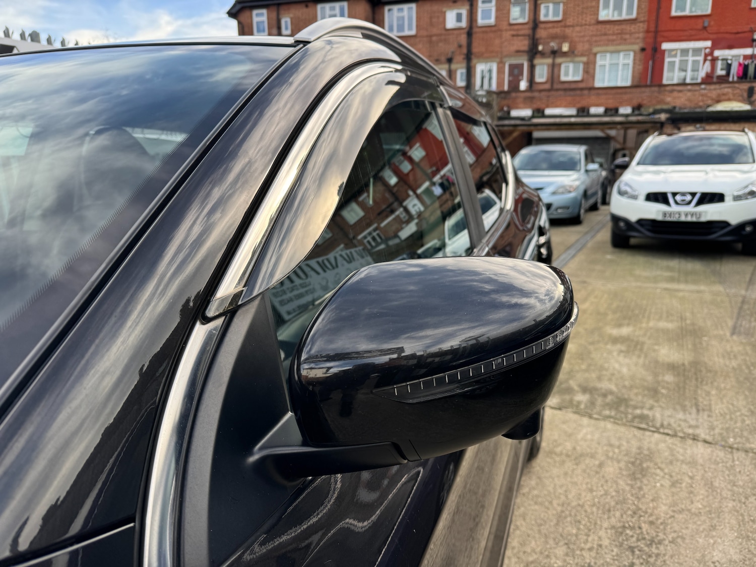 Used Nissan Qashqai 2016 for sale - 77319694: Photo 12