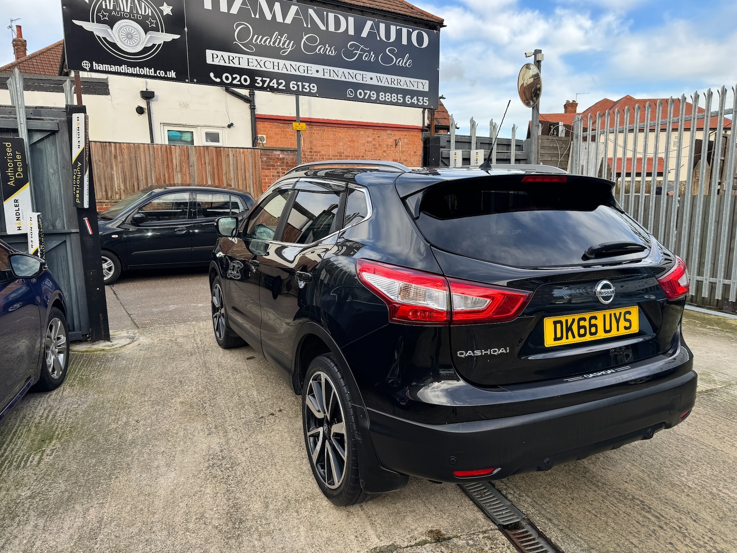 Used Nissan Qashqai 2016 for sale - 77319694: Photo 3