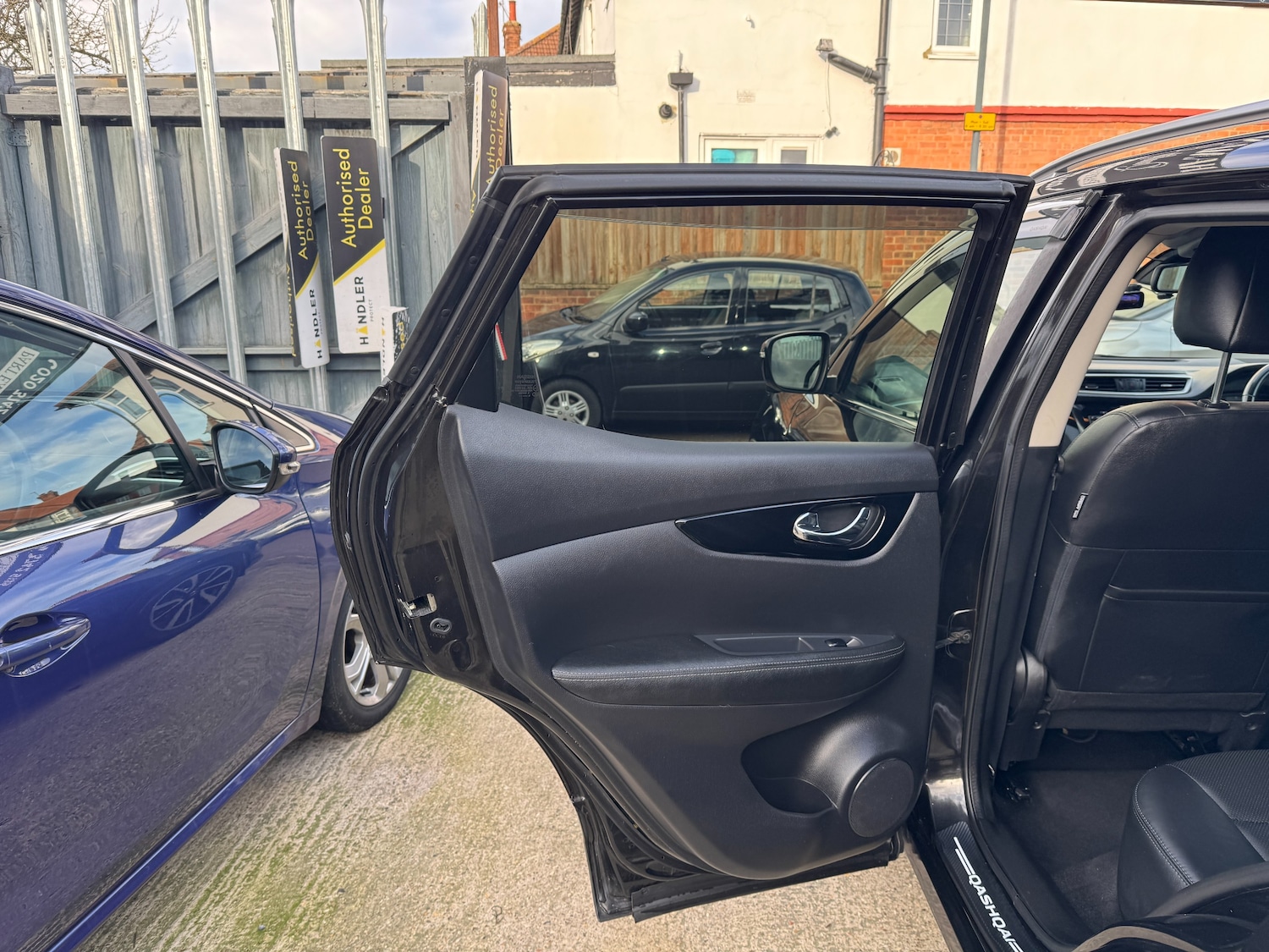 Used Nissan Qashqai 2016 for sale - 77319694: Photo 30