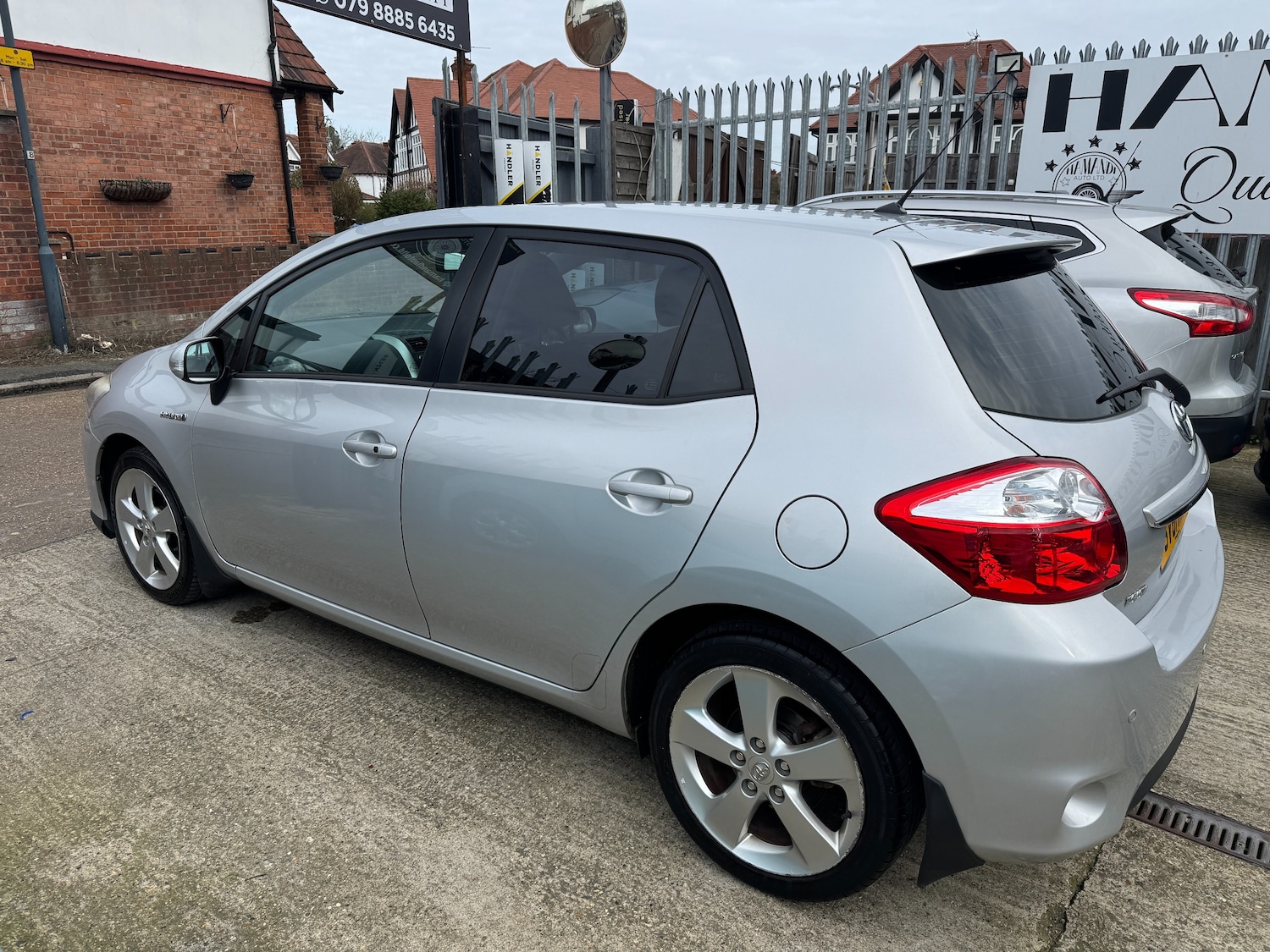Used Toyota Auris for sale - 77872278: Photo 2