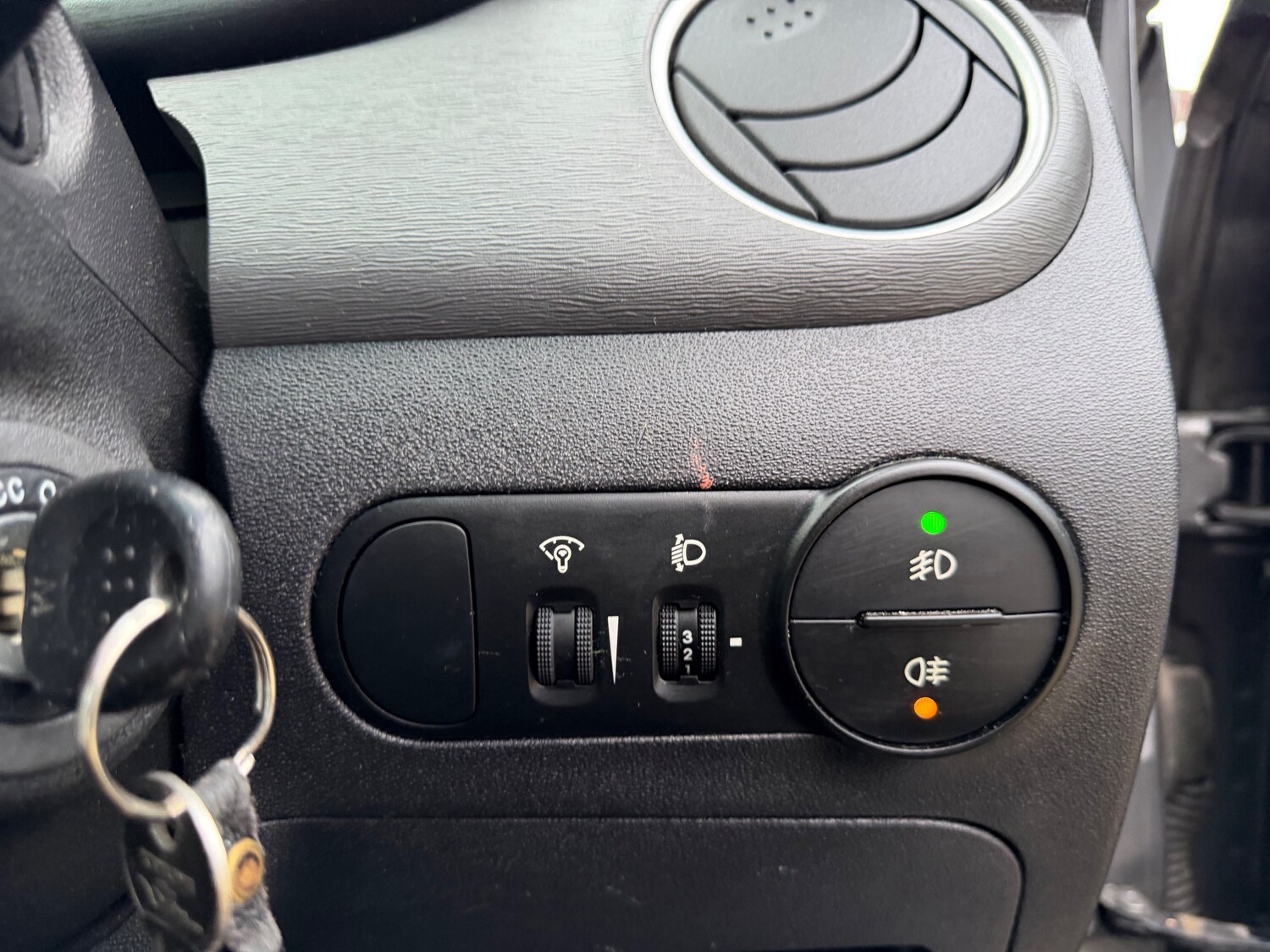 Used Hyundai i10 2010 for sale - 77526304: Photo 15