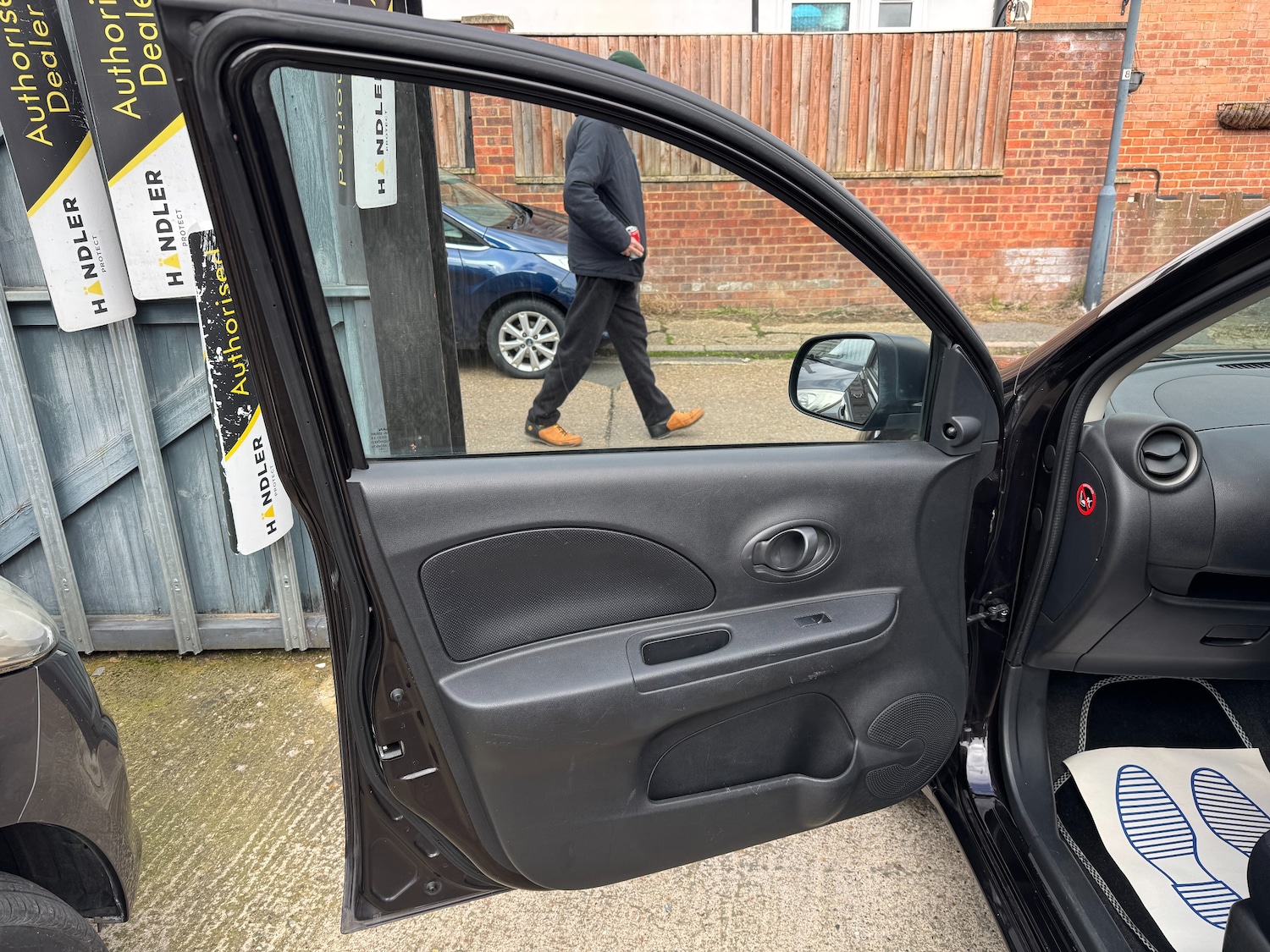 Used Nissan Micra 2011 for sale - 77927520: Photo 22