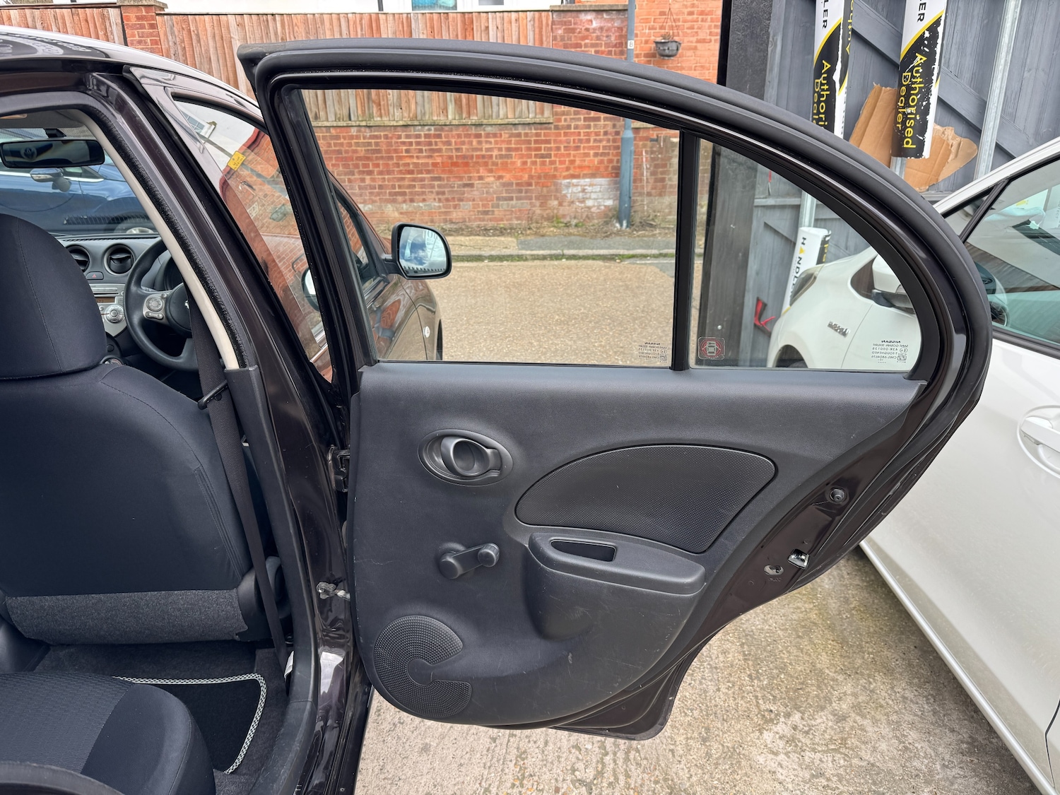 Used Nissan Micra 2011 for sale - 77927520: Photo 41