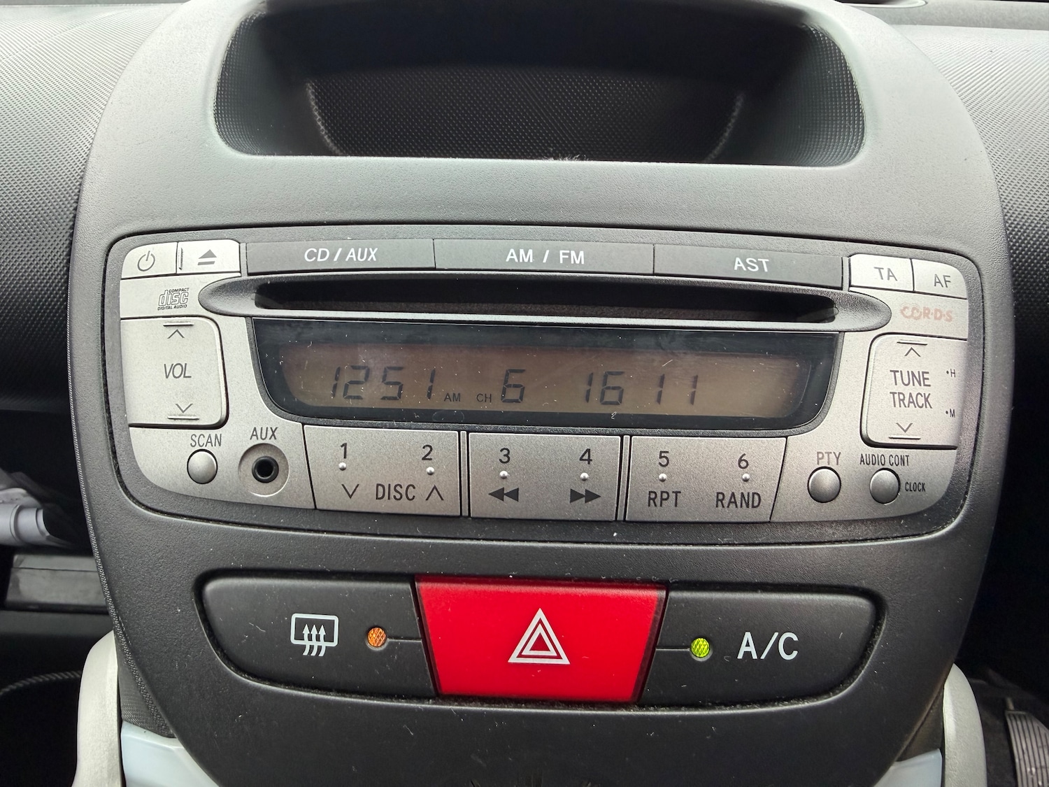 Used Toyota AYGO 2014 for sale - 77520055: Photo 15