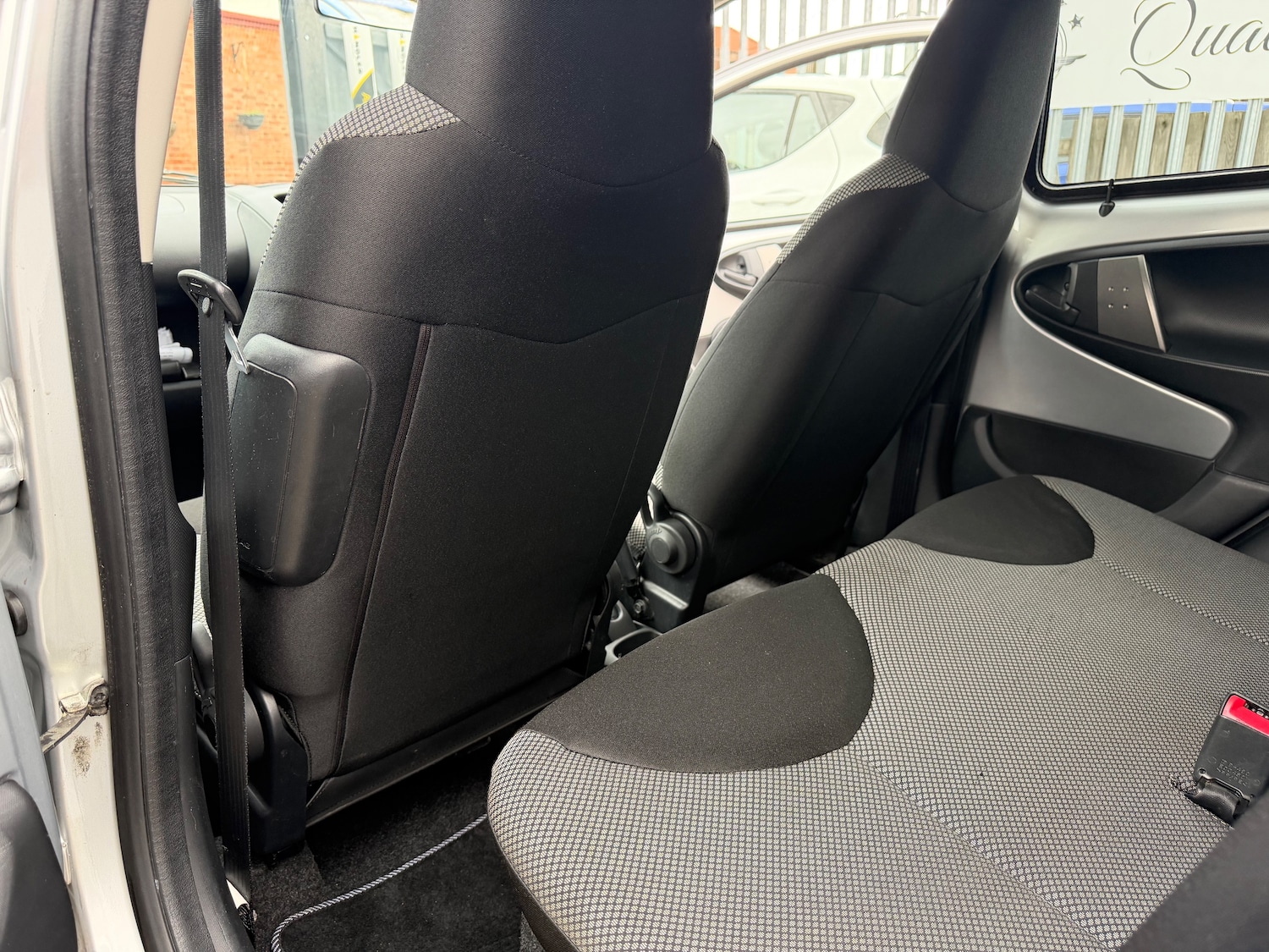 Used Toyota AYGO 2014 for sale - 77520055: Photo 21