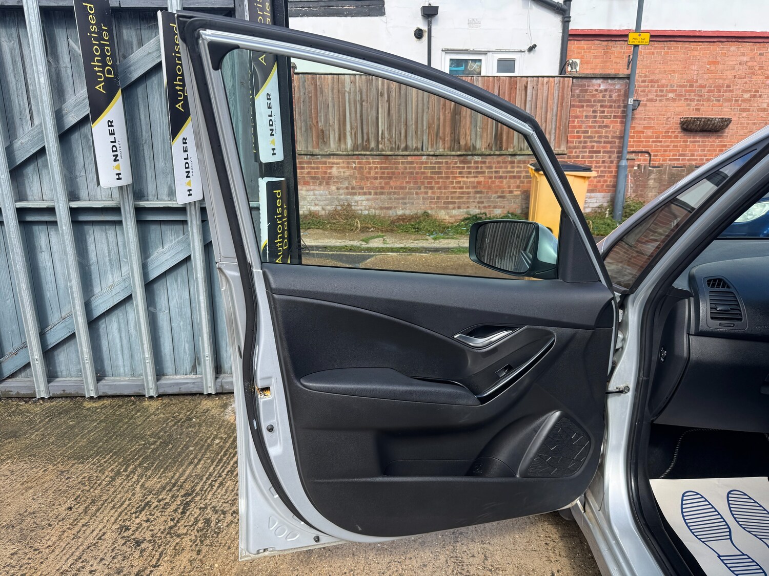 Used Hyundai Ix20 2011 for sale - 76362290: Photo 16