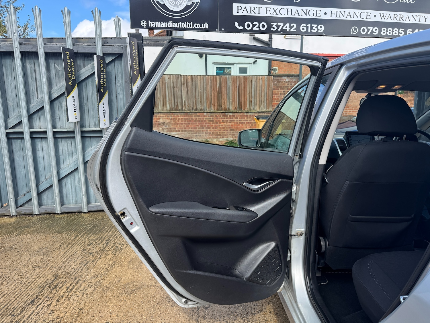 Used Hyundai Ix20 2011 for sale - 76362290: Photo 22