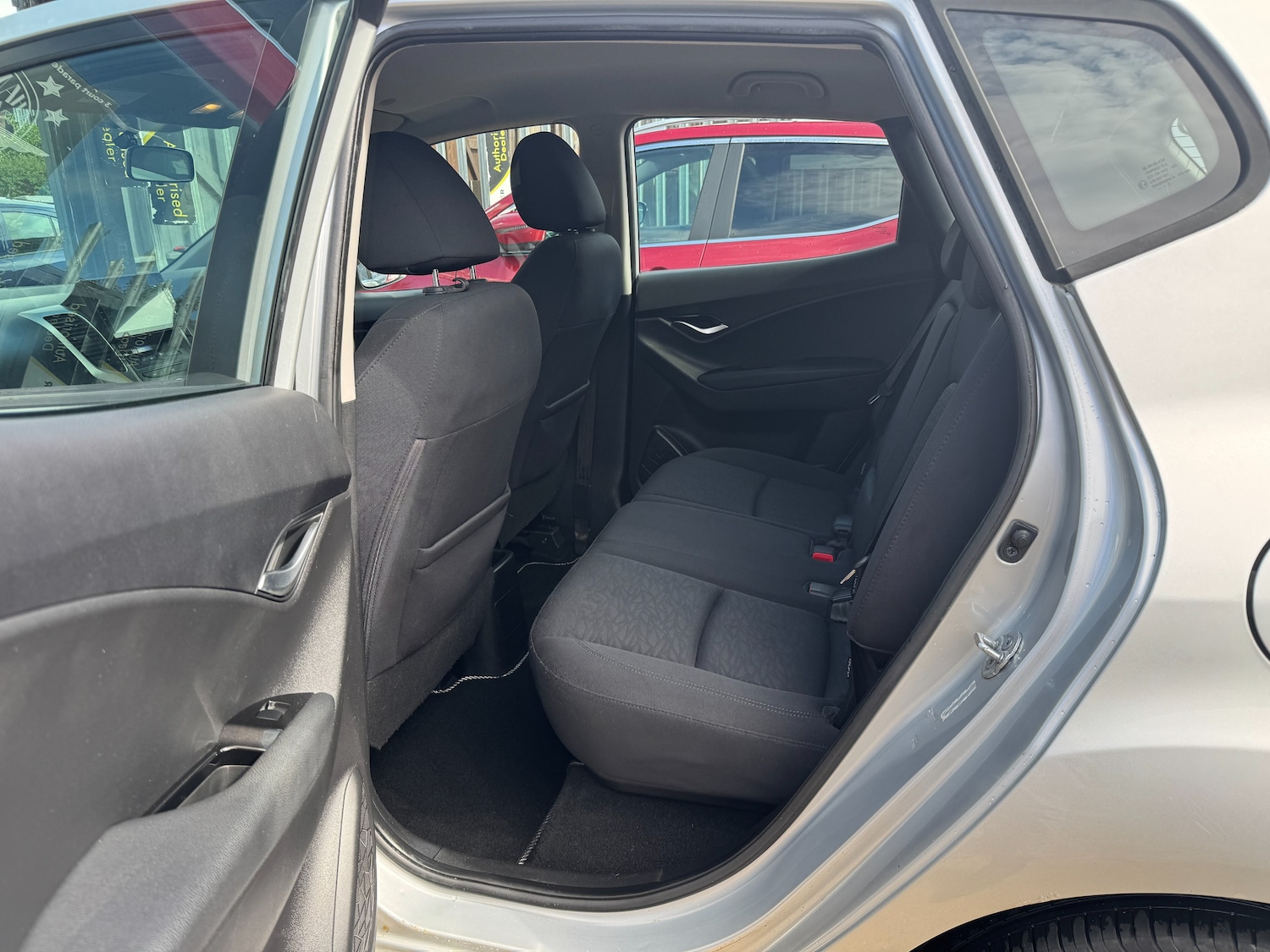 Used Hyundai Ix20 2011 for sale - 76362290: Photo 24