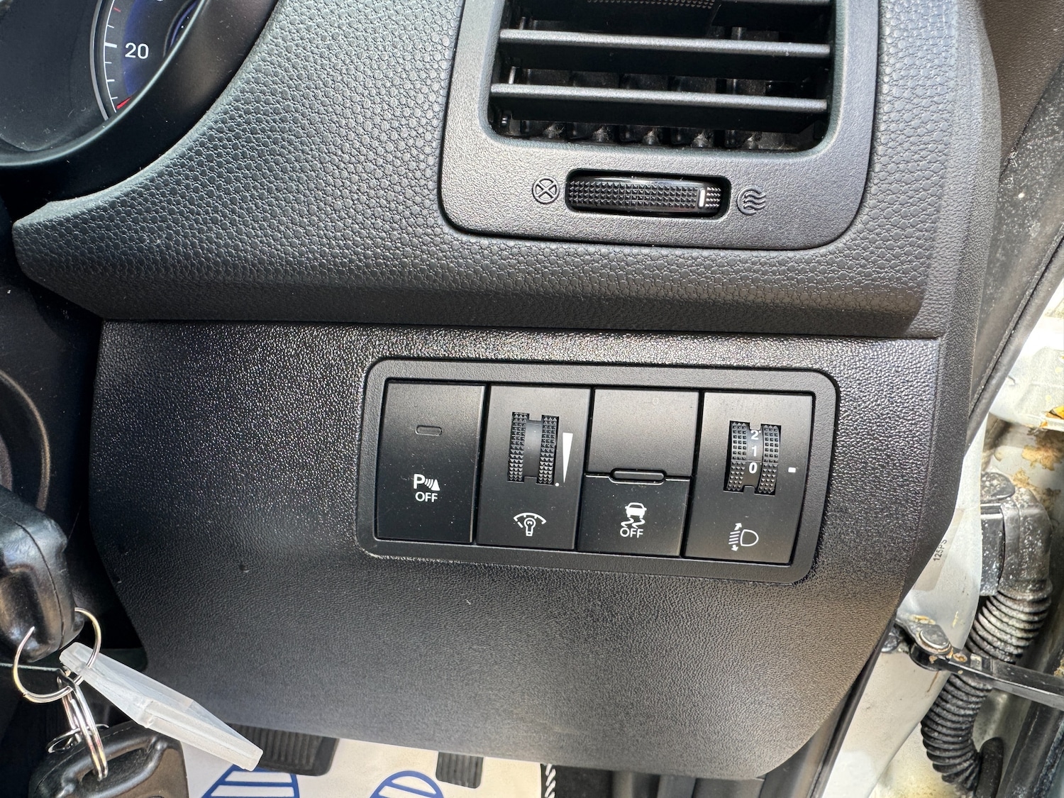 Used Hyundai Ix20 2011 for sale - 76362290: Photo 48