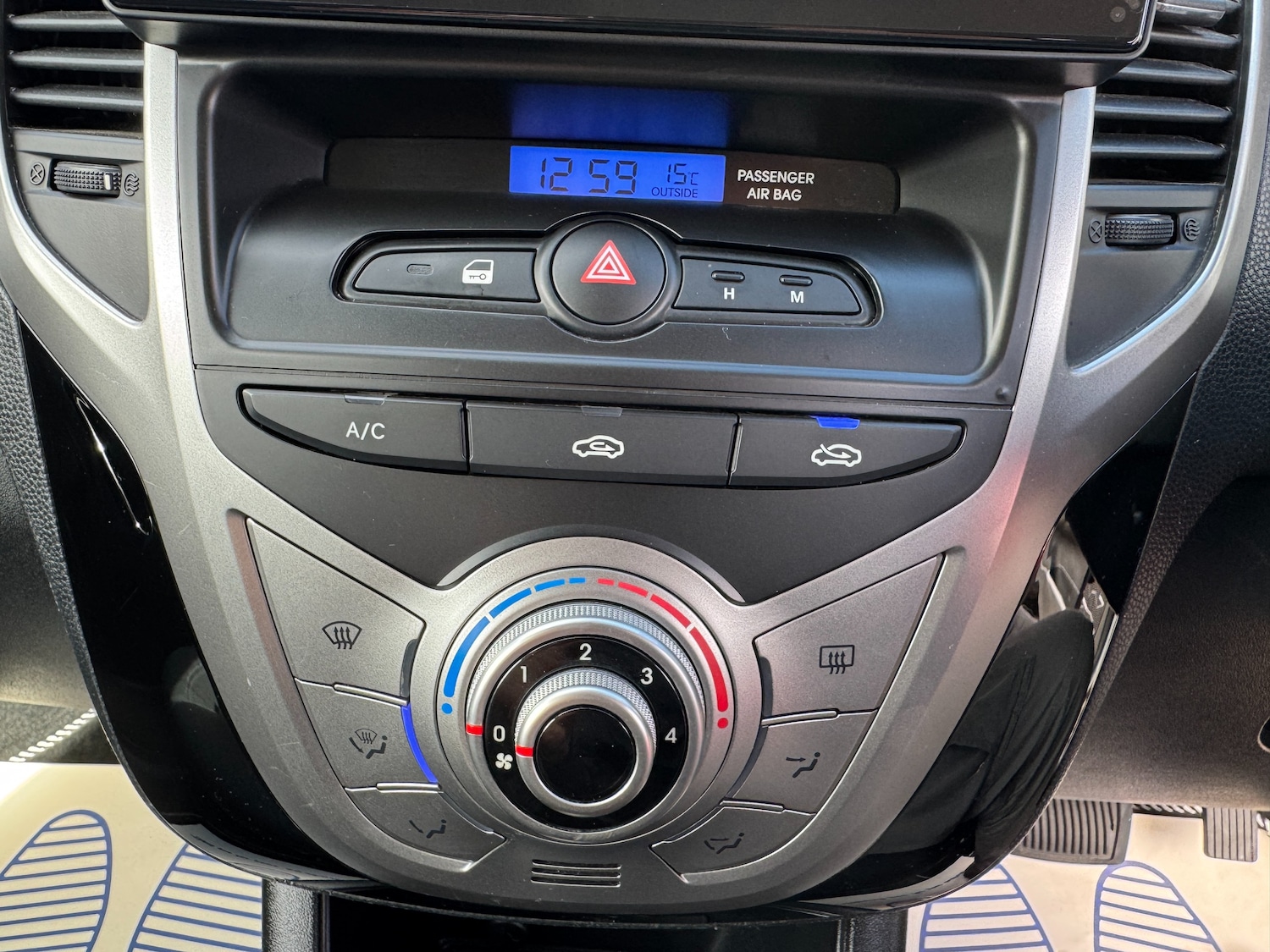 Used Hyundai Ix20 2011 for sale - 76362290: Photo 74