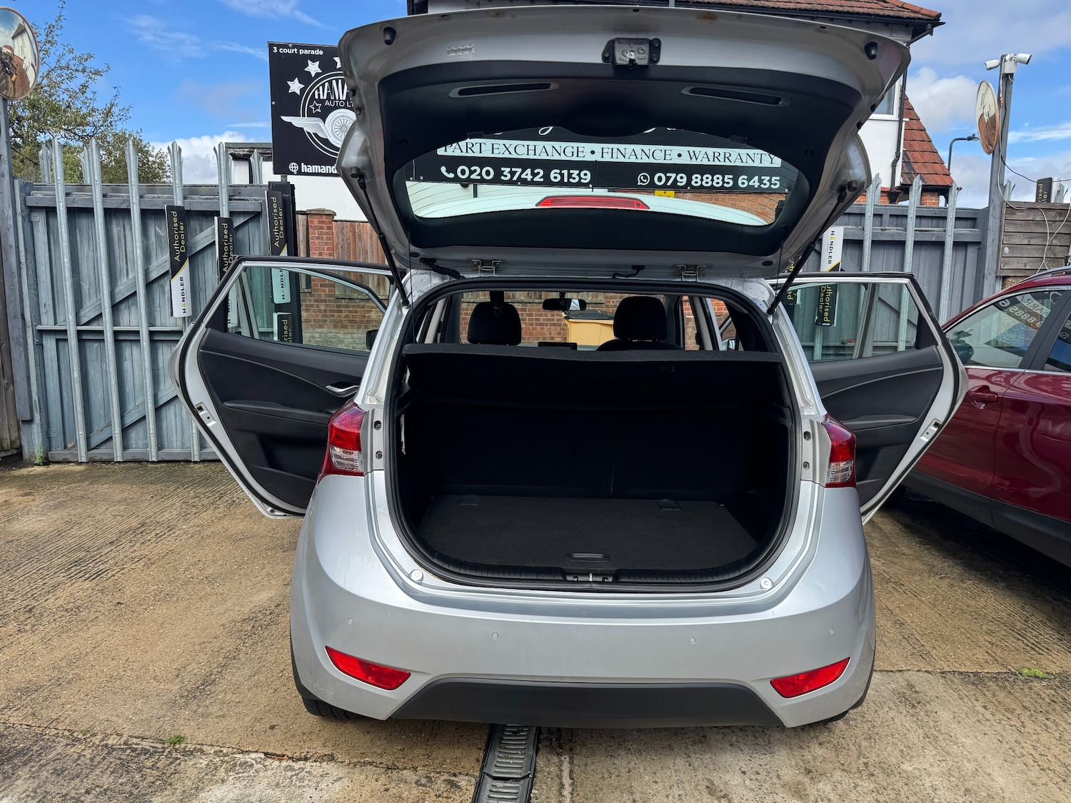 Used Hyundai Ix20 2011 for sale - 76362290: Photo 84