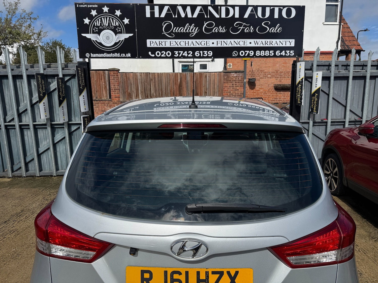 Used Hyundai Ix20 2011 for sale - 76362290: Photo 97