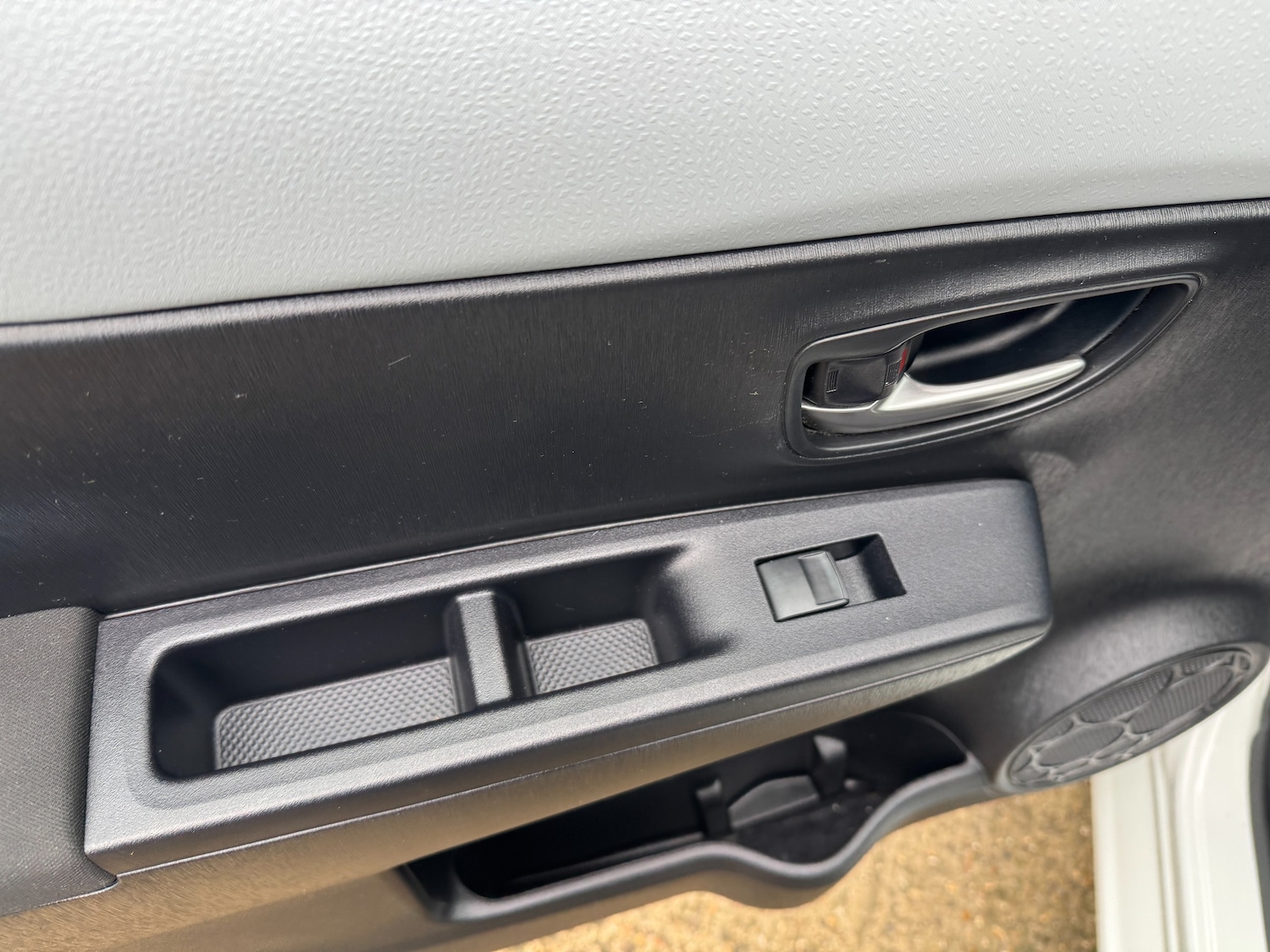 Used Toyota Yaris 2013 for sale - 77798079: Photo 24