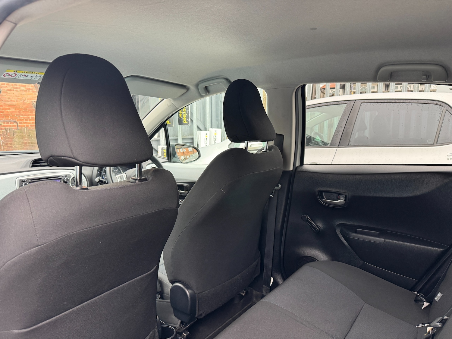 Used Toyota Yaris 2013 for sale - 77798079: Photo 36