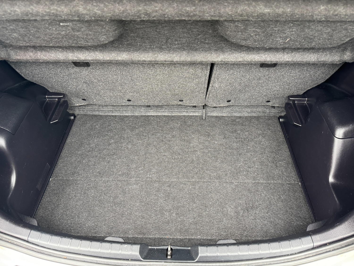 Used Toyota Yaris 2013 for sale - 77798079: Photo 39