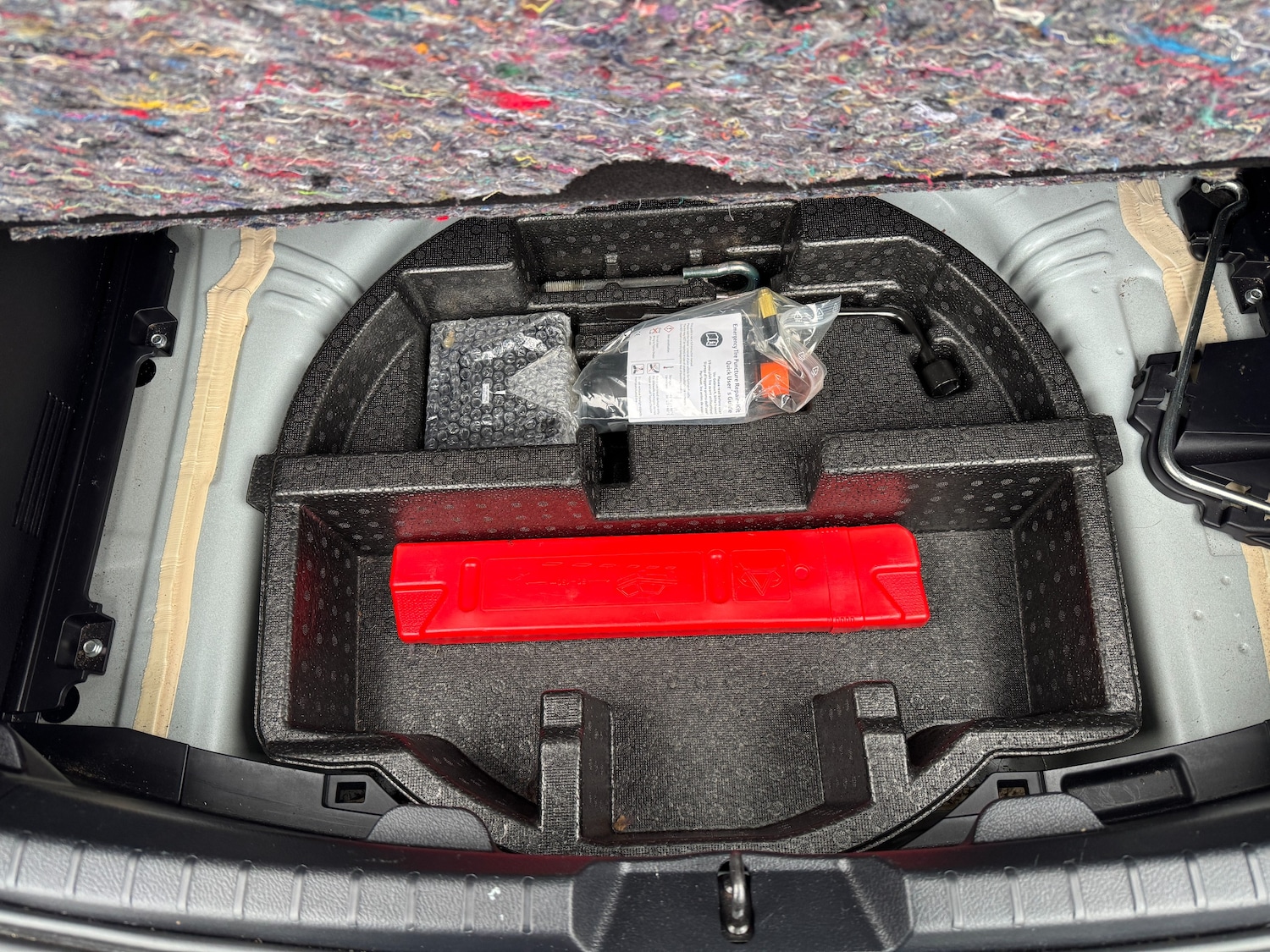 Used Toyota Yaris 2013 for sale - 77798079: Photo 40