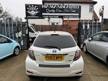 Used Toyota Yaris 2013 for sale - 77798079: Photo