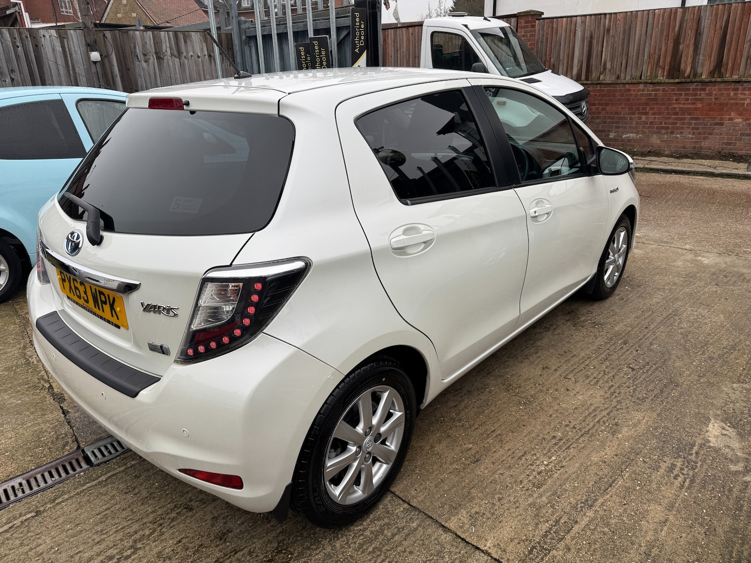 Used Toyota Yaris 2013 for sale - 77798079: Photo 6