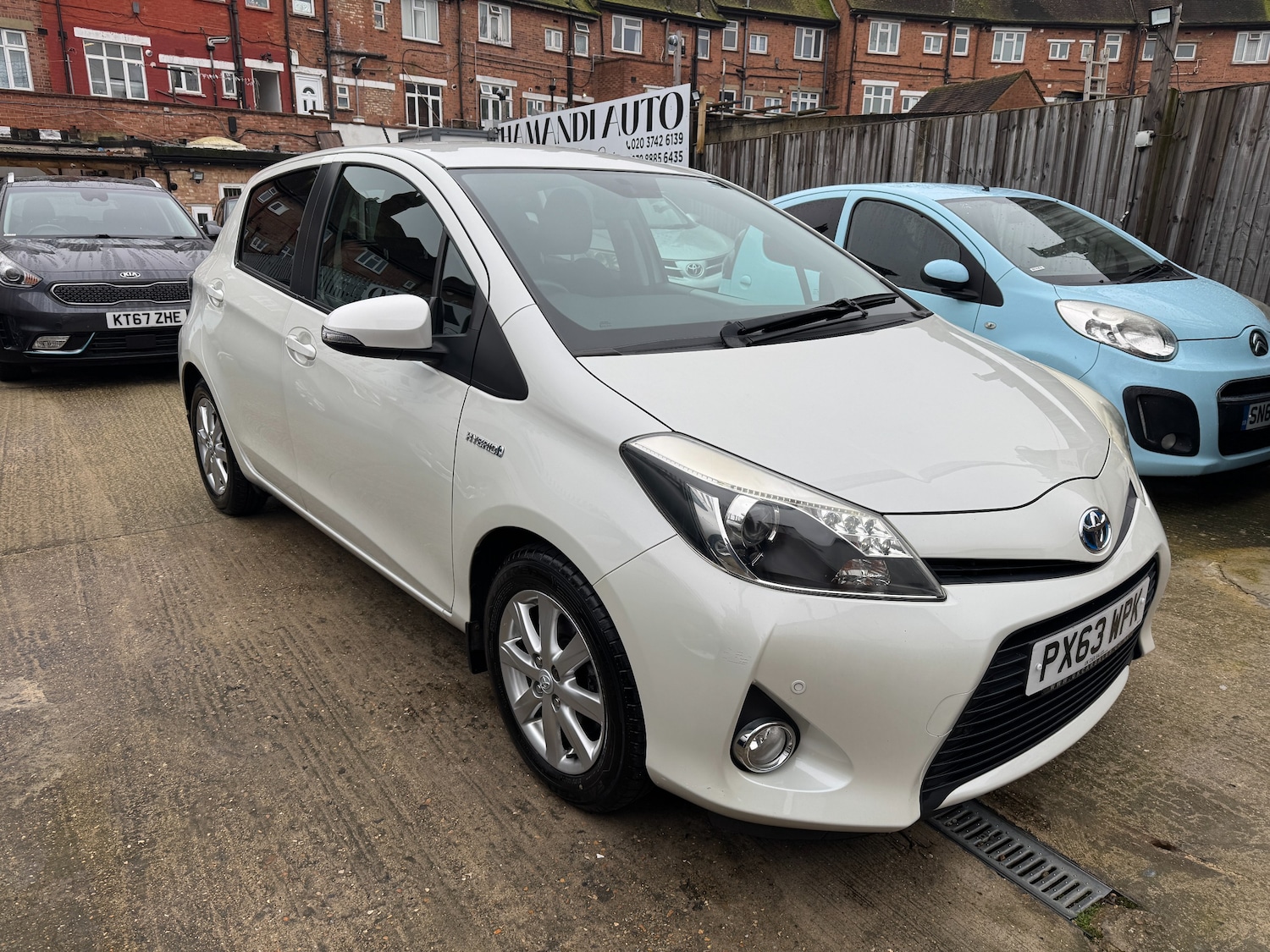 Used Toyota Yaris 2013 for sale - 77798079: Photo 7