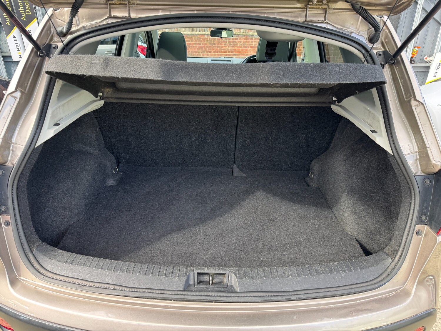 Used Nissan Qashqai 2013 for sale - 78213372: Photo 33