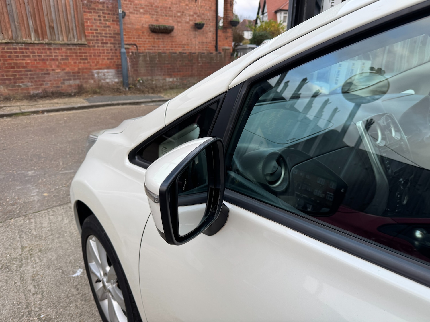 Used Nissan Note 2015 for sale - 77057955: Photo 100