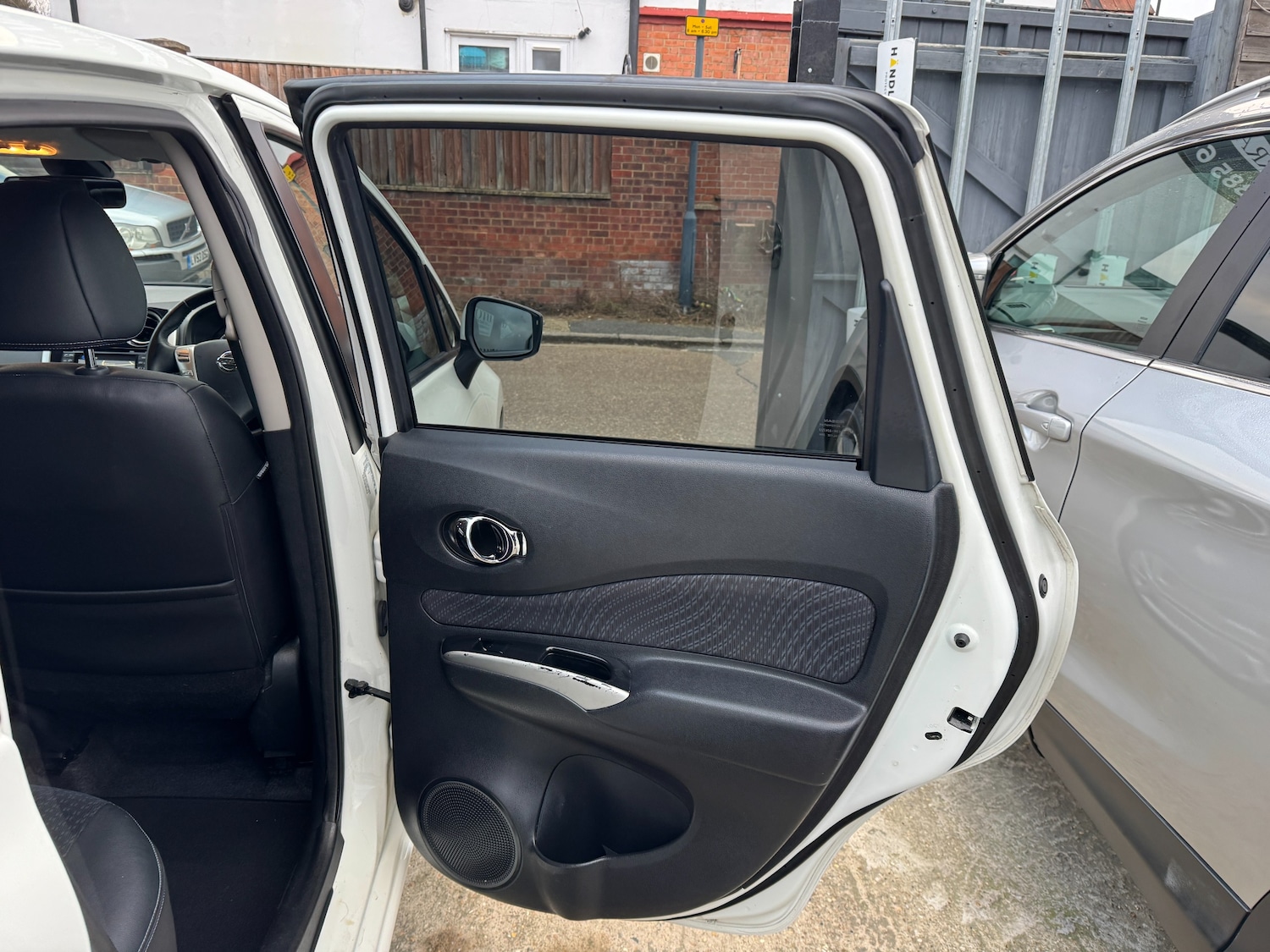 Used Nissan Note 2015 for sale - 77057955: Photo 35