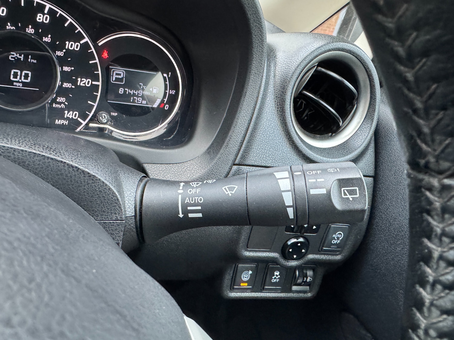 Used Nissan Note 2015 for sale - 77057955: Photo 59