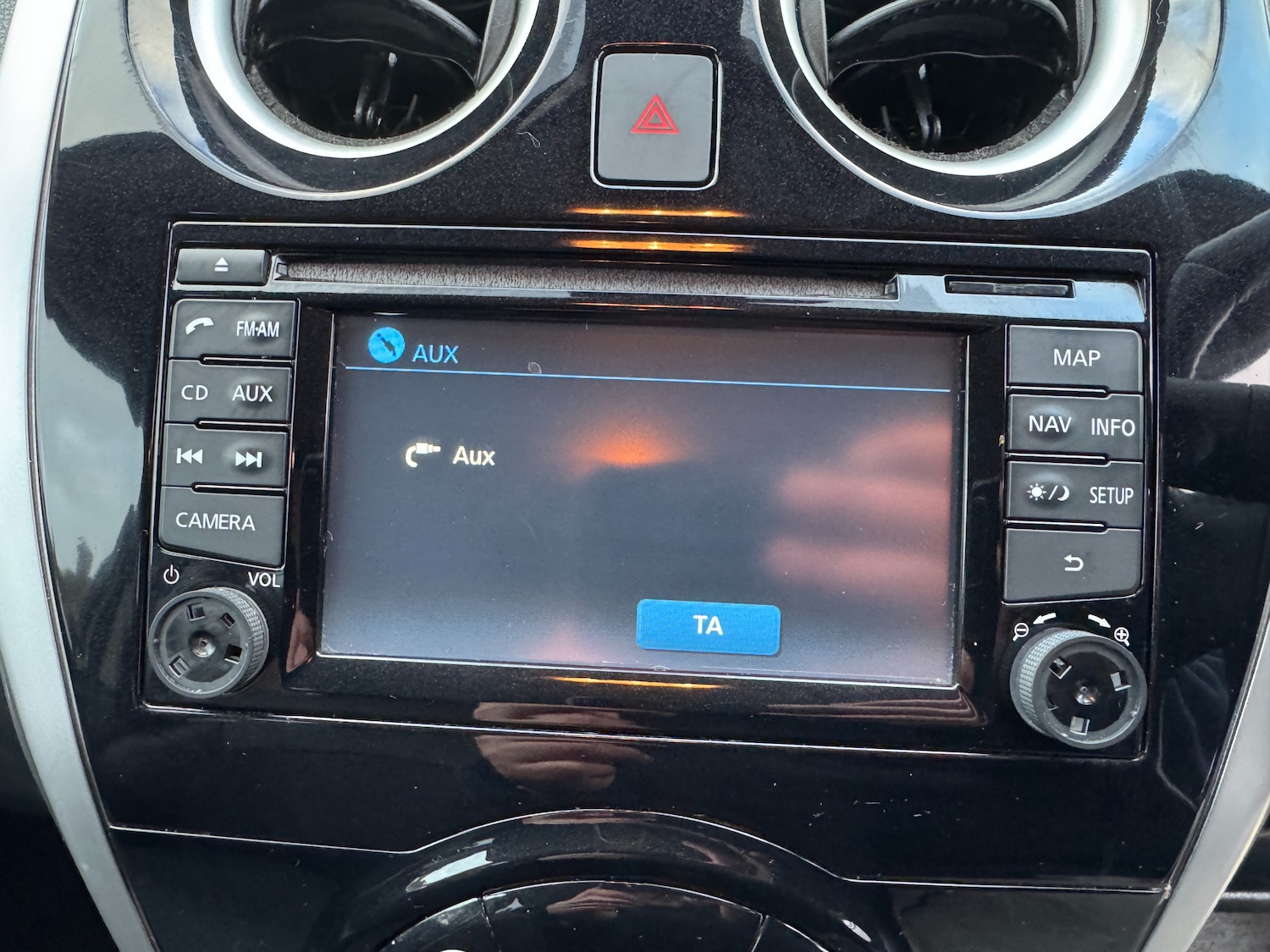 Used Nissan Note 2015 for sale - 77057955: Photo 69