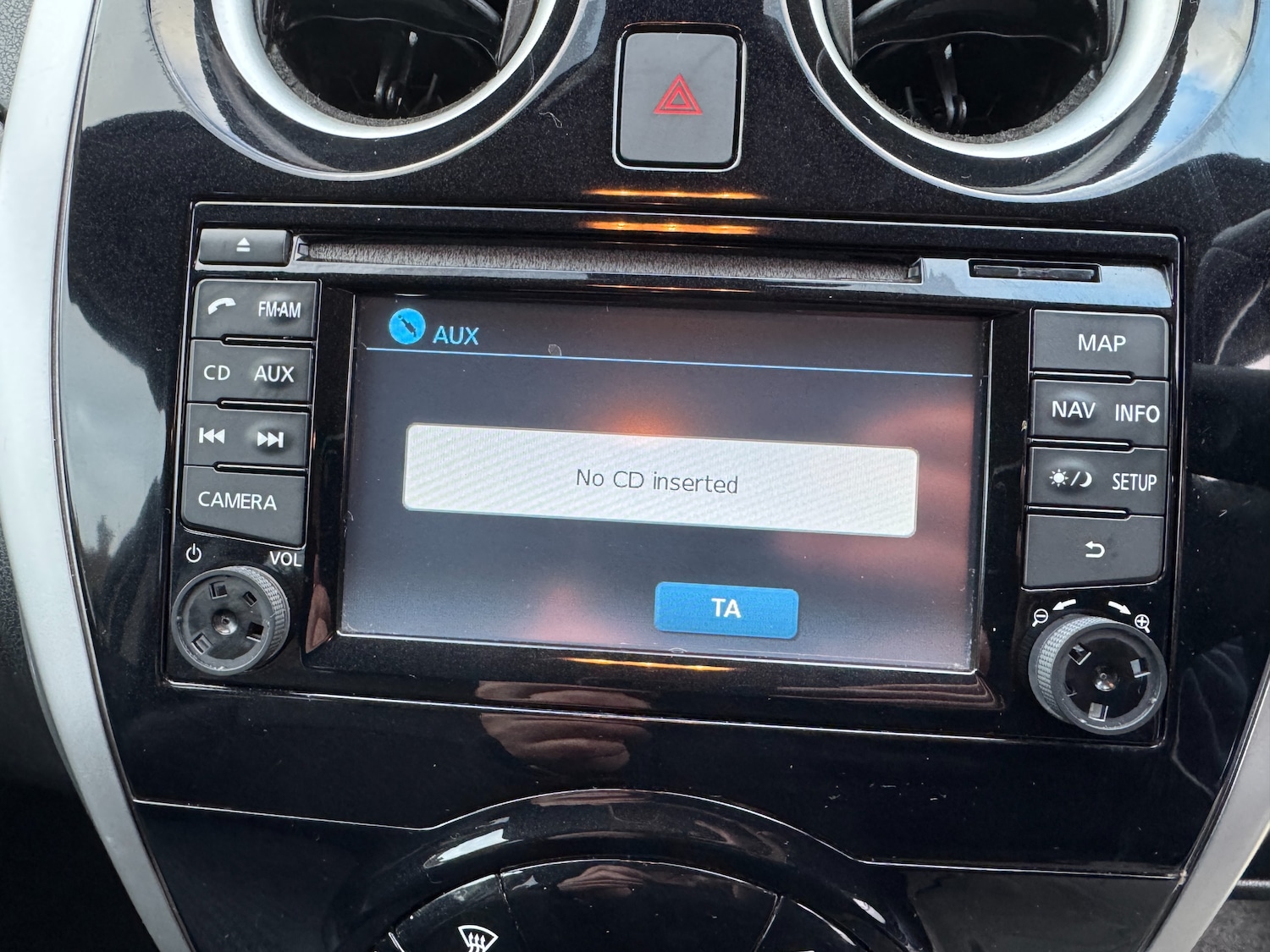 Used Nissan Note 2015 for sale - 77057955: Photo 70