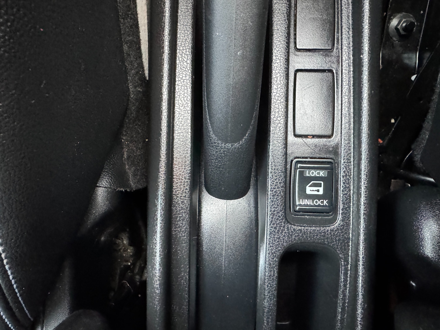 Used Nissan Note 2015 for sale - 77057955: Photo 74