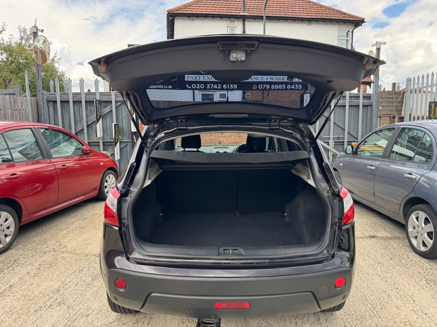 Vehicle 29
