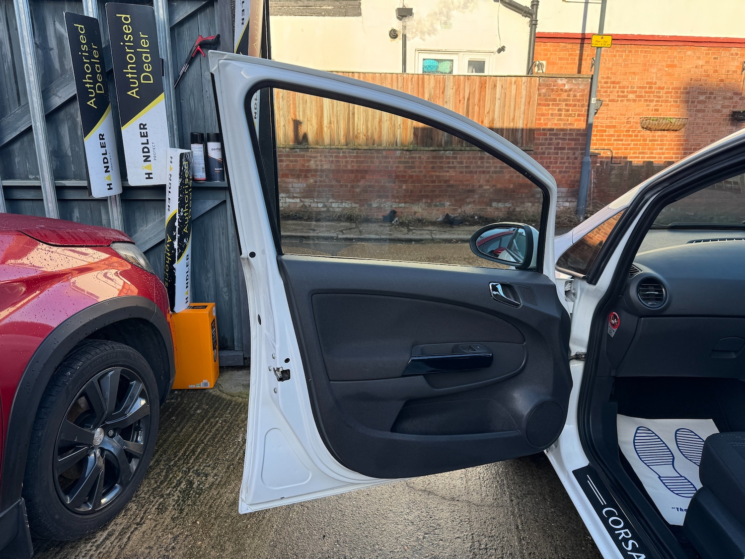 Used Vauxhall Corsa 2012 for sale - 77128718: Photo 18