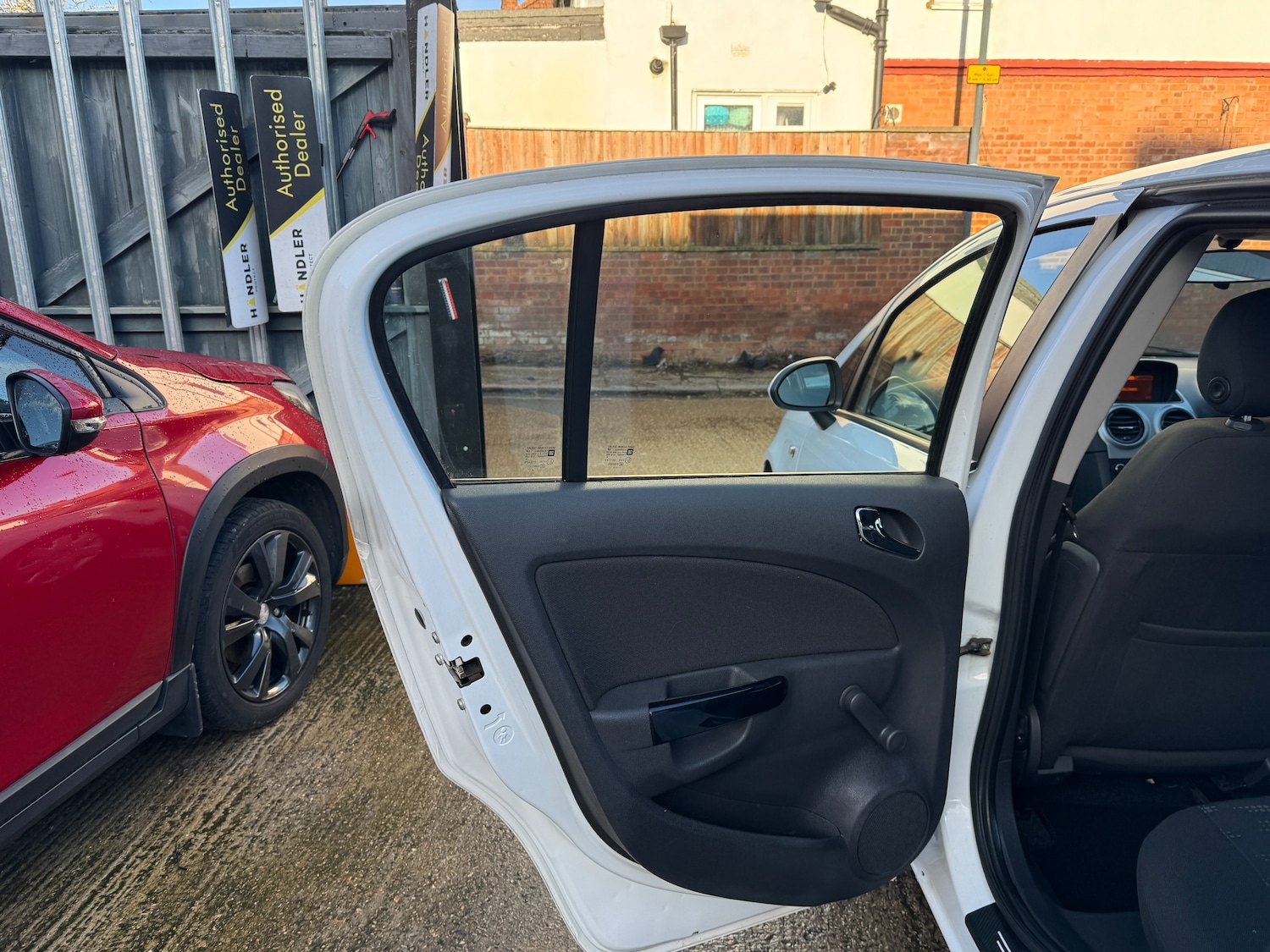 Used Vauxhall Corsa 2012 for sale - 77128718: Photo 28