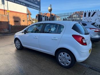 Used Vauxhall Corsa 2012 for sale - 77128718: Photo
